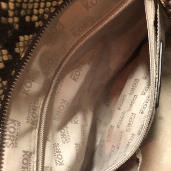 Michael Kors python purse
Michael Kors Collection - Picture 8 of 16